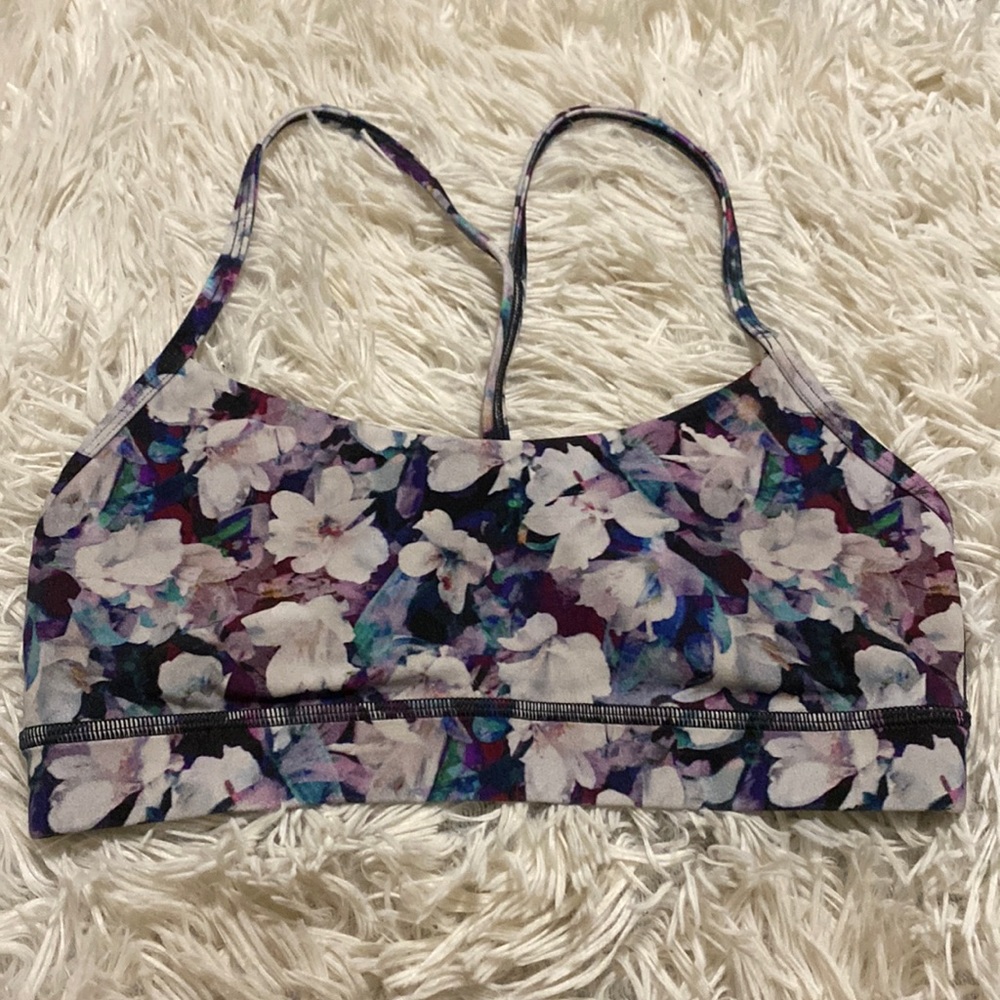 Lulu lemon sports bra
